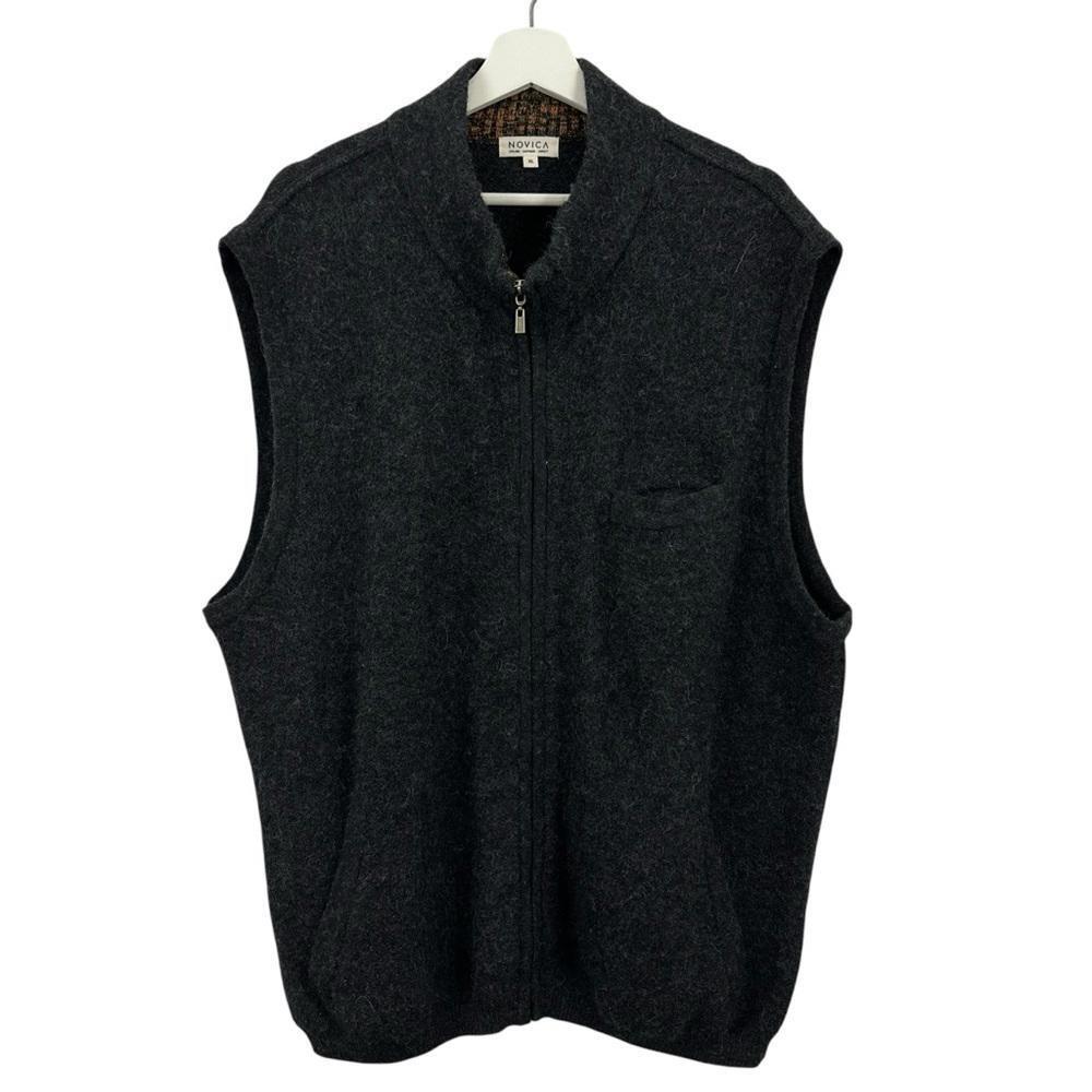 Novica Men’s Baby Alpaca Blend Grey Zip Up Sweater Vest Size XL